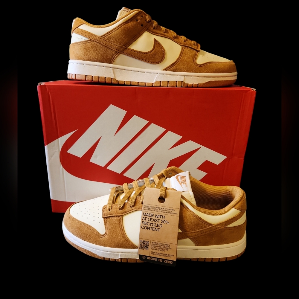 Nike Dunk Low Sneakers - Brown and White